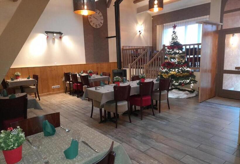 مبيت وإفطار Les Pierres Roses