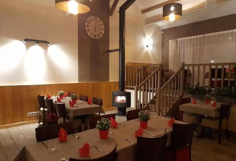 Aamiaismajoitus (B&B) Les Pierres Roses