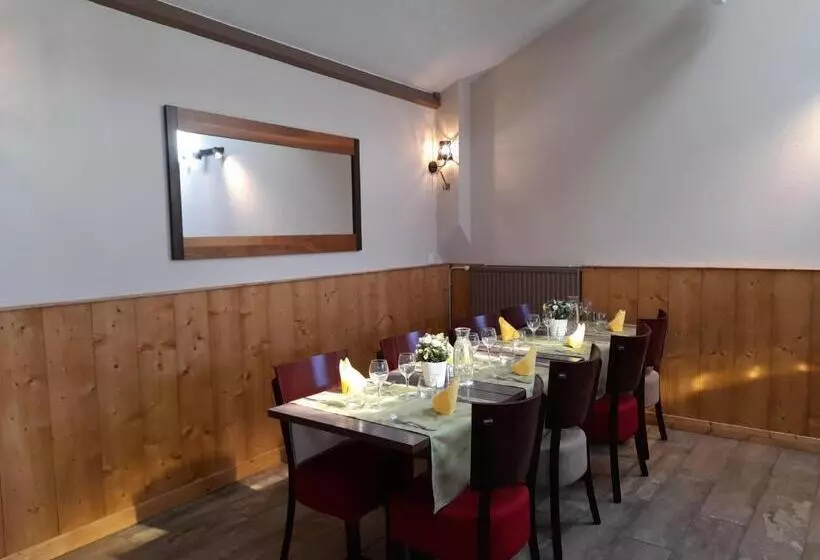 Aamiaismajoitus (B&B) Les Pierres Roses