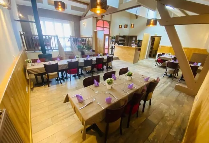 Aamiaismajoitus (B&B) Les Pierres Roses