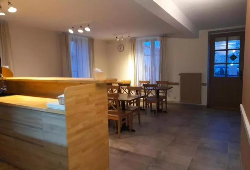 Aamiaismajoitus (B&B) Les Pierres Roses