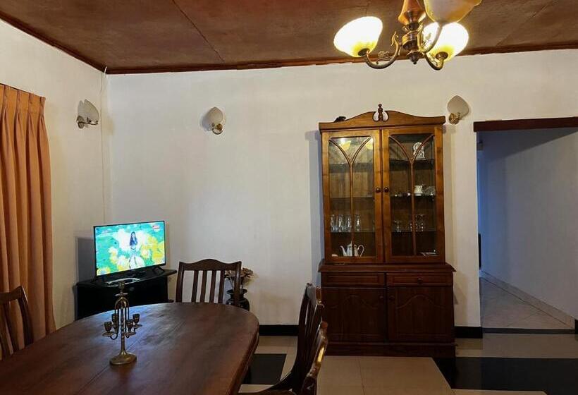 Bed and Breakfast The Mild Hill Homestay