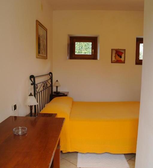 בית מלון כפרי Agriturismo Draghi