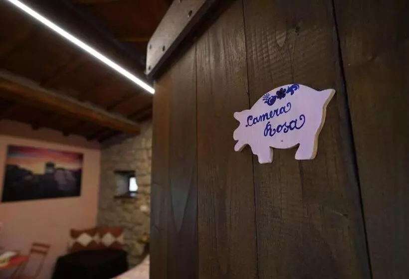 ホテル Agriturismo Podere Asche