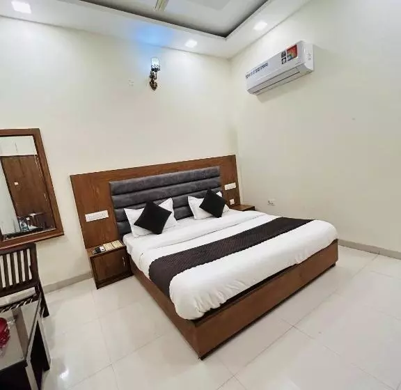 ホテル Pc Mysore !! Top Rated & Most Awarded Property In Mysore !!