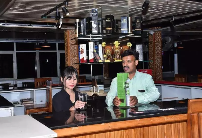 ホテル Pc Mysore !! Top Rated & Most Awarded Property In Mysore !!