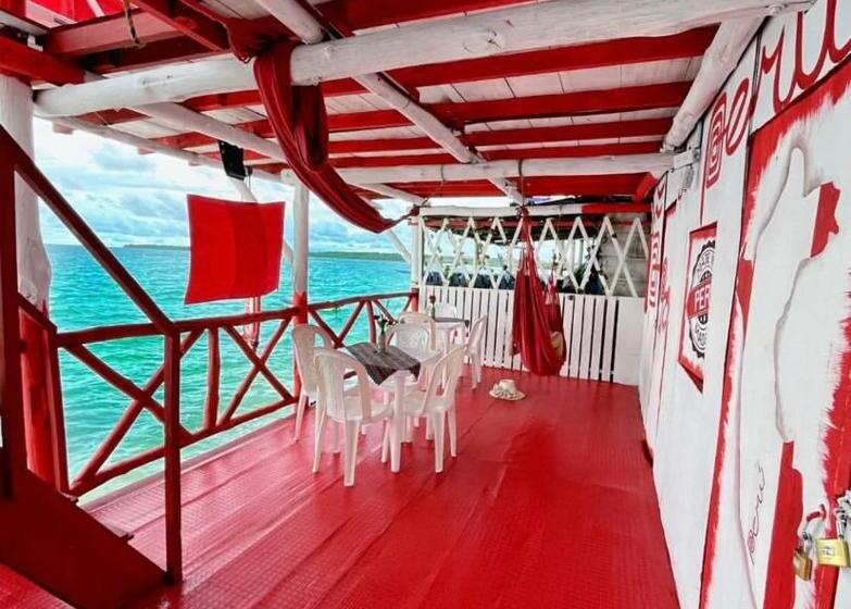 هتل Hostel Bunker Peruano Completo