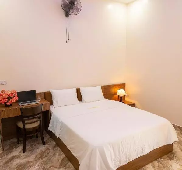 هتل Khách Sạn Lan Lan