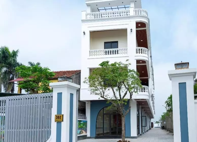 هتل Khách Sạn Lan Lan