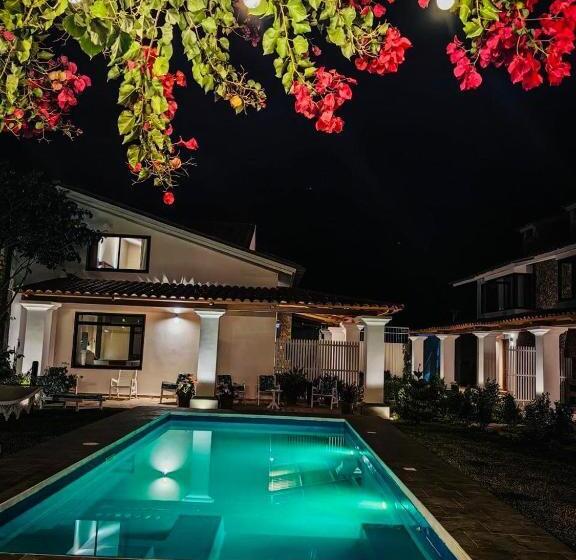 فندق Oro Andino Lodge