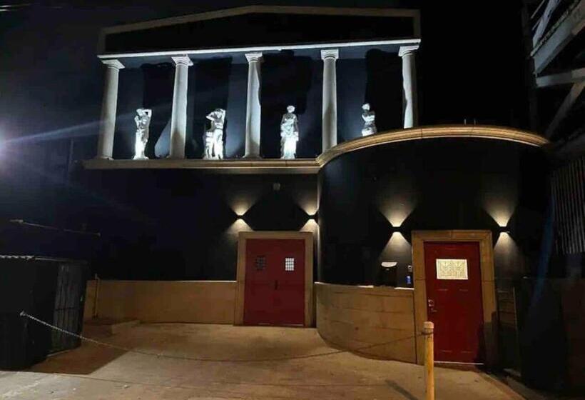 هتل Santurce Studios Near Condado Beach 8