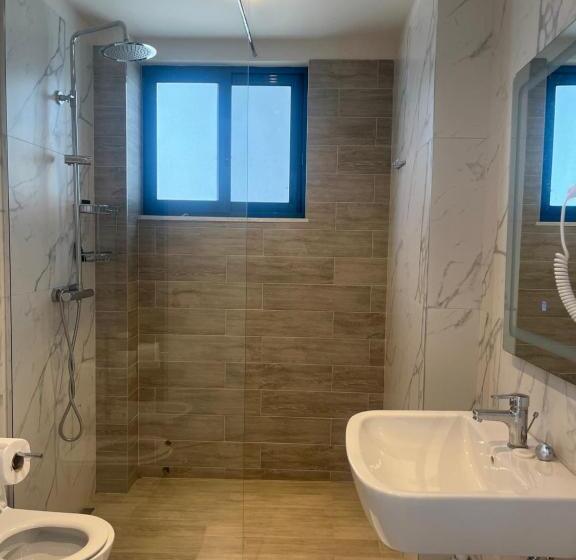 هتل Village At The Sea