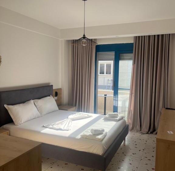 هتل Village At The Sea