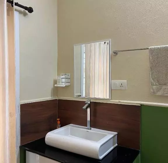 ペンション Brothers Guest House