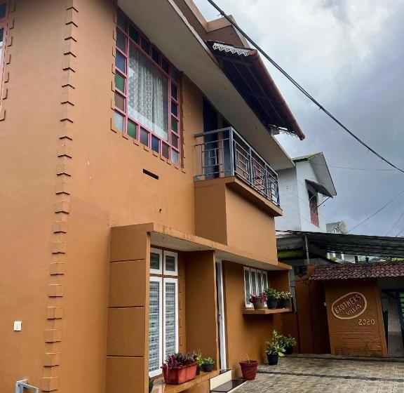 Majatalo Brothers Guest House