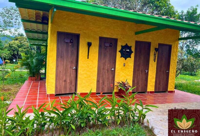 ペンション El Ensueño Ecohostal & Glamping