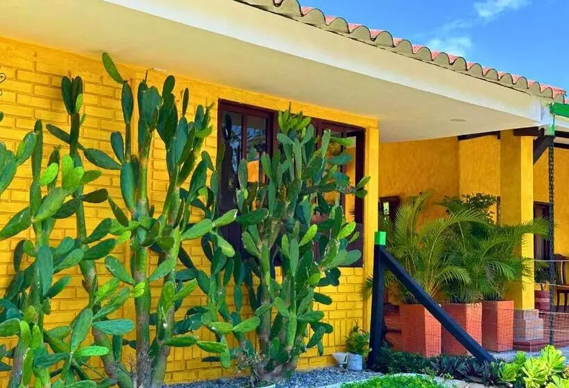 Majatalo El Ensueño Ecohostal & Glamping