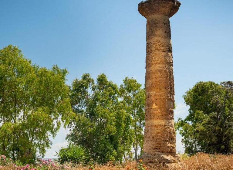 پانسیون La Colonna Dorica