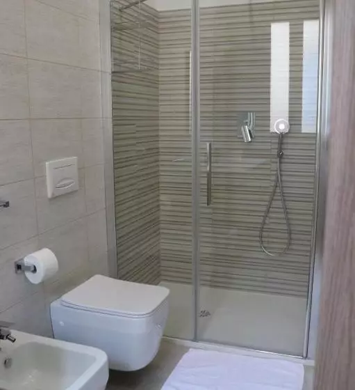 ペンション La Colonna Dorica