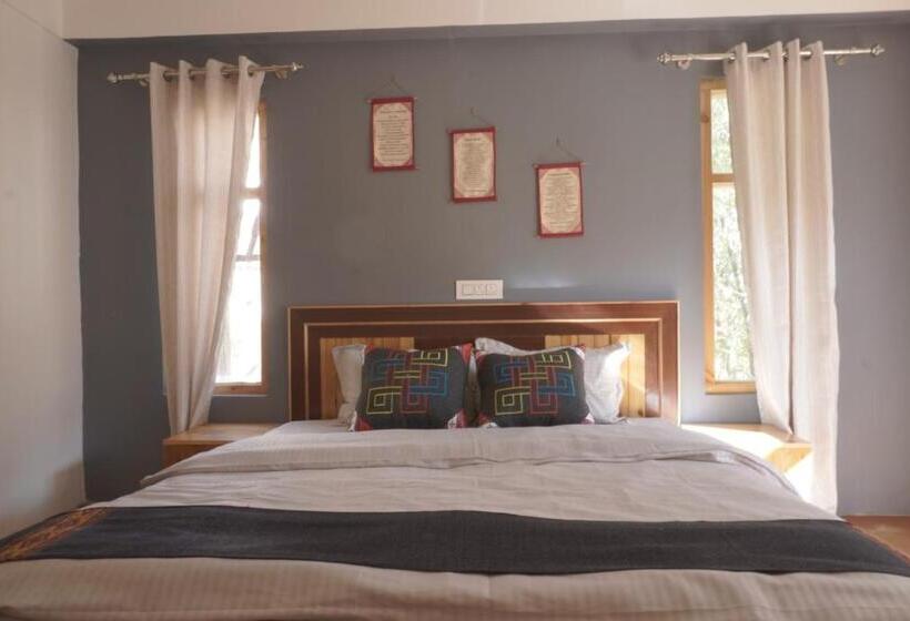 Пансион Mahabaudha House