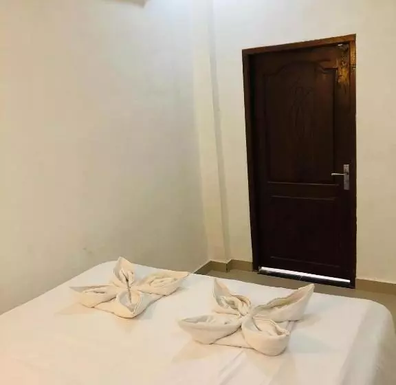 ペンション Nyiur Gading Local Room