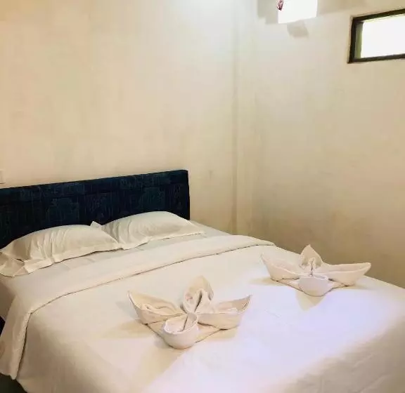 ペンション Nyiur Gading Local Room