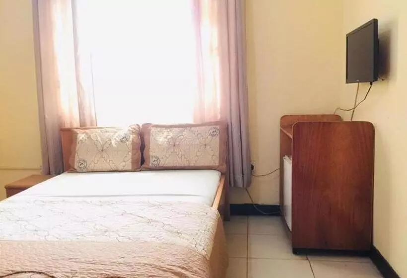Majatalo Room In Bb   Single Room   Ground Floor In Accra