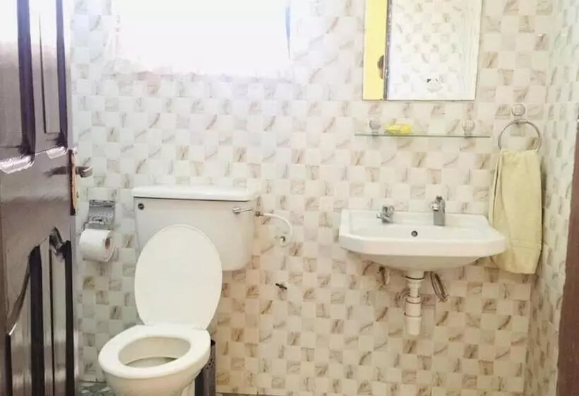 Majatalo Room In Bb   Single Room   Ground Floor In Accra