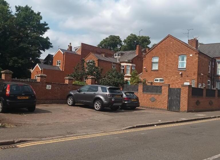 پانسیون Spacious Ensuite Room