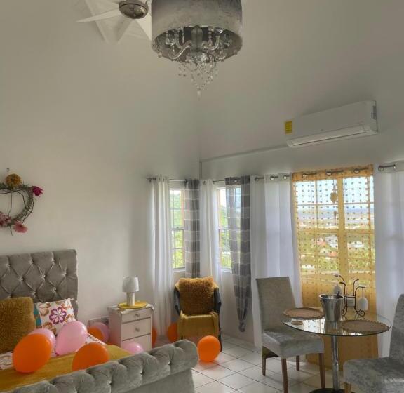 پانسیون Tropical Harbour View