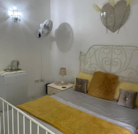 پانسیون Tropical Harbour View