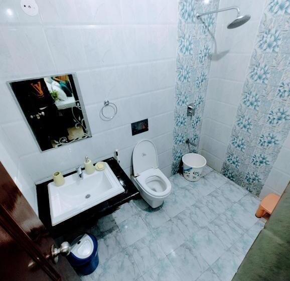 אתר נופש Queen S View Villa By The Cafe