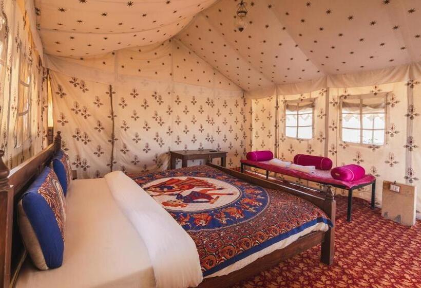Royal Pavilion Camps By Shrigo Hotels