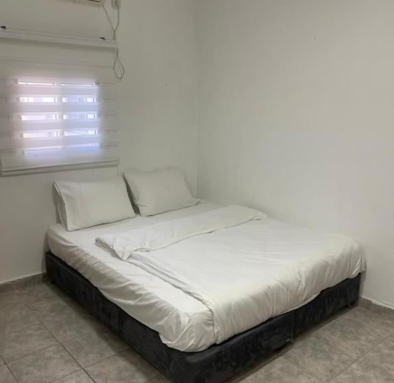 Vandrarhem Bella Vista House