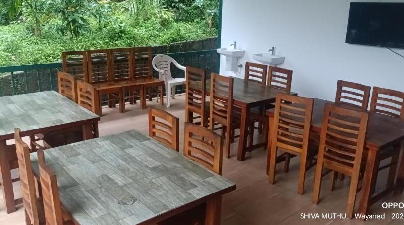 Green Auro By Bob Hotels