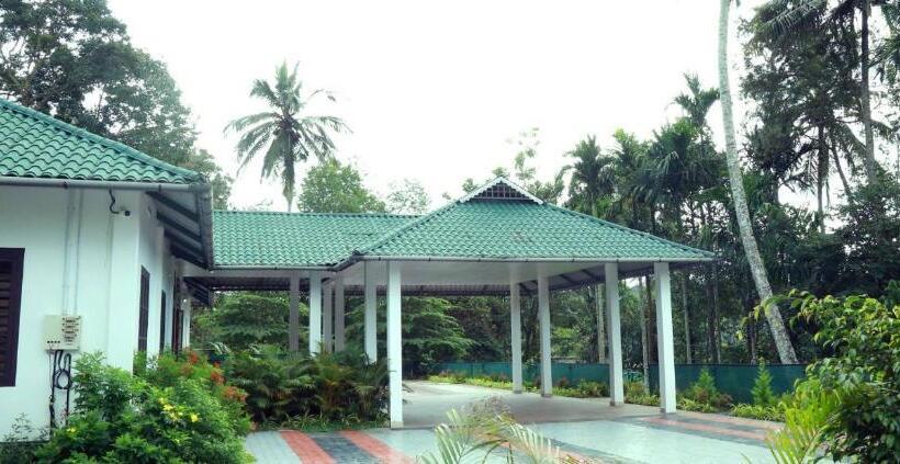 Green Auro By Bob Hotels