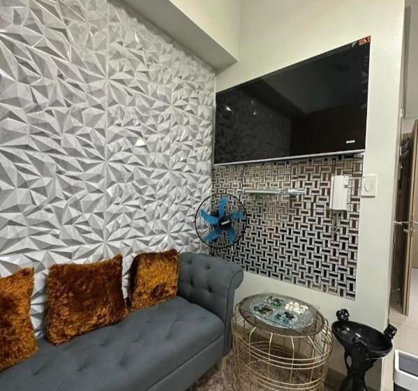 בית מלון כפרי Shore 2 Tower 1 Residences