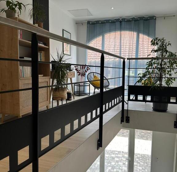 بنسيون L Obsidienne