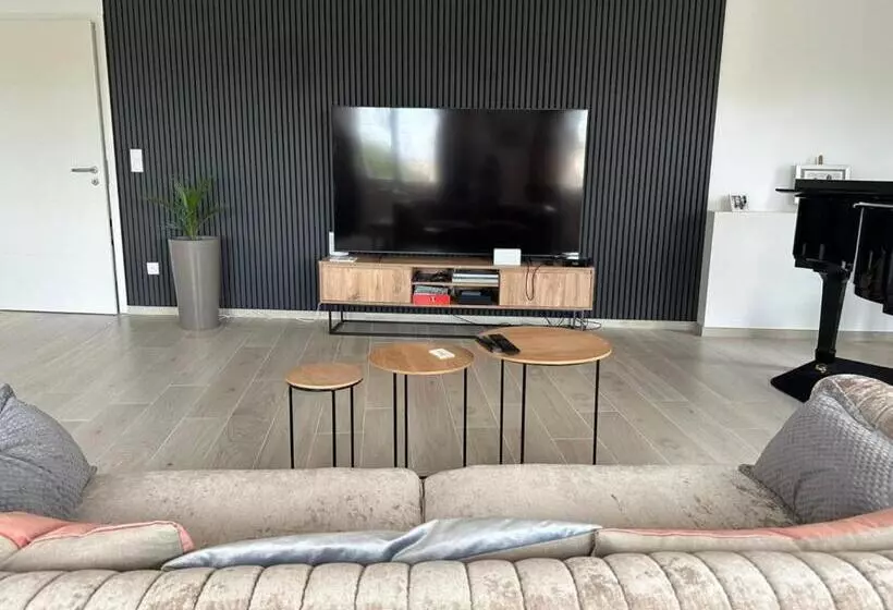 Majatalo L Obsidienne