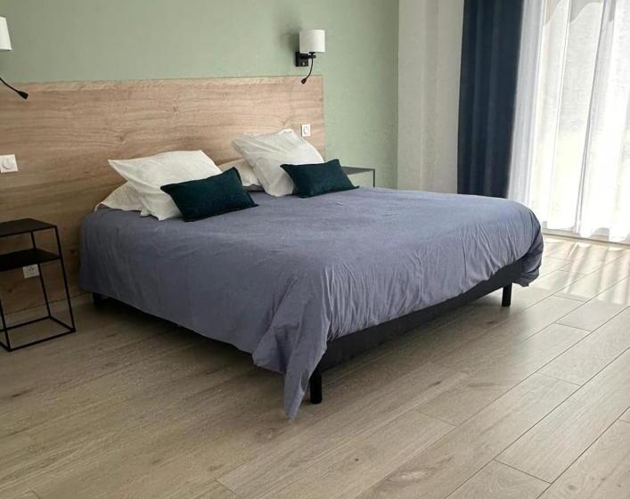 بنسيون L Obsidienne