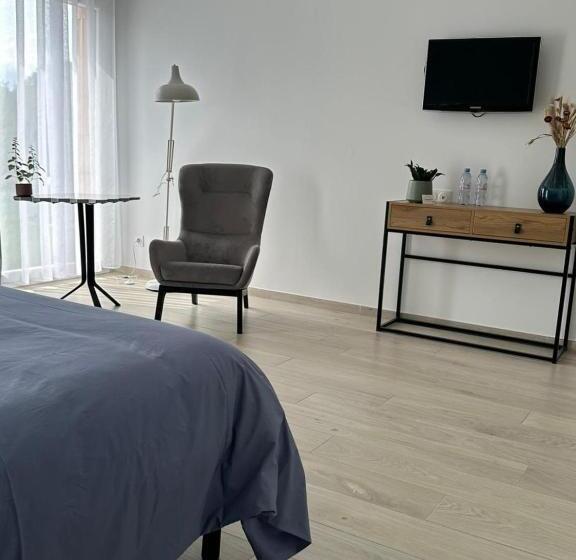 بنسيون L Obsidienne