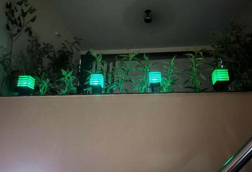 פנסיון Shivashray Luxury Stays & Inn