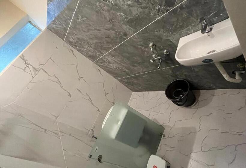 פנסיון Shivashray Luxury Stays & Inn