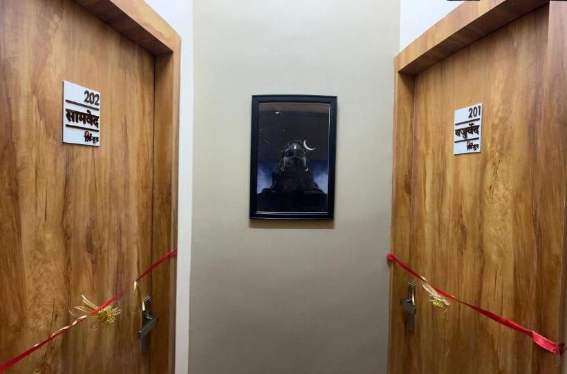 פנסיון Shivashray Luxury Stays & Inn