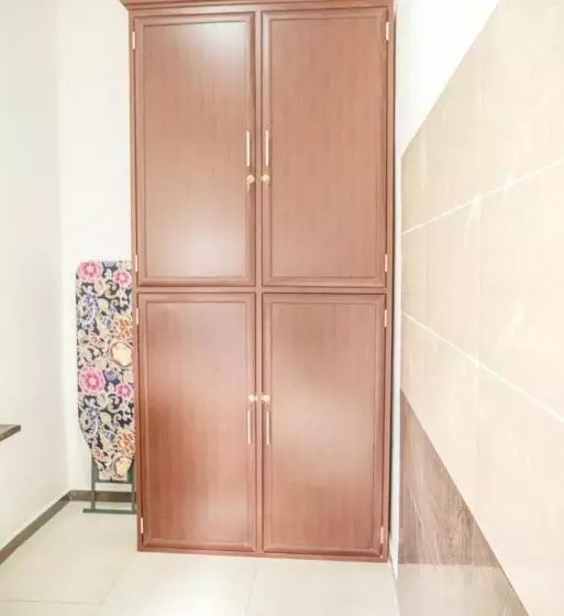 ペンション The Elegance