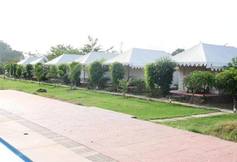 אתר נופש Jungle Enclave Ranthambore