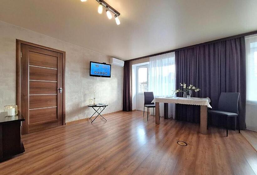 двокімнатна квартира навпроти театру гоголя у центрі полтави мережа Alexapartments документи для від