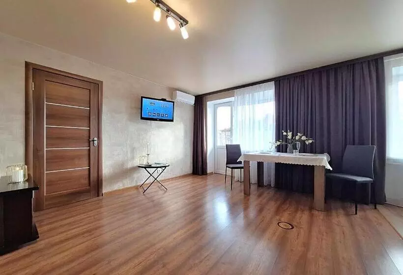 двокімнатна квартира навпроти театру гоголя у центрі полтави мережа Alexapartments документи для від