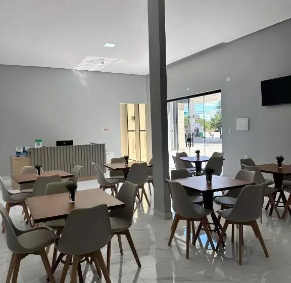 Retkeilymaja Pousada Grigório