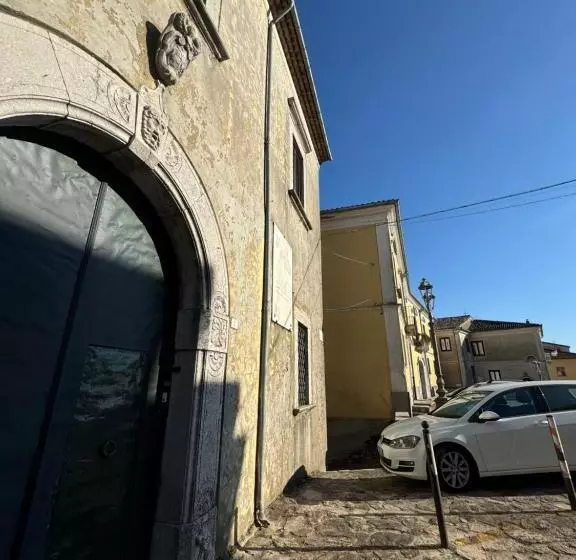 ベッドアンドブレックファースト Palazzo Antico, Montemiletto